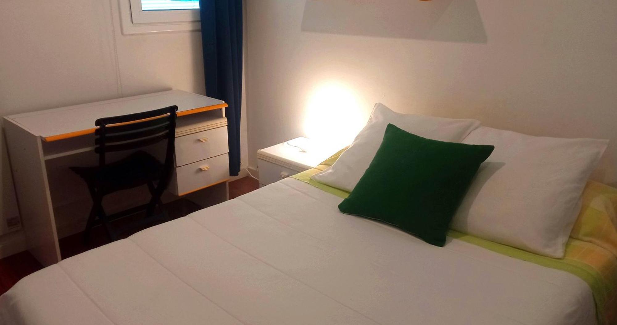 Habitaciones Centricas En Tárrega Δωμάτιο φωτογραφία